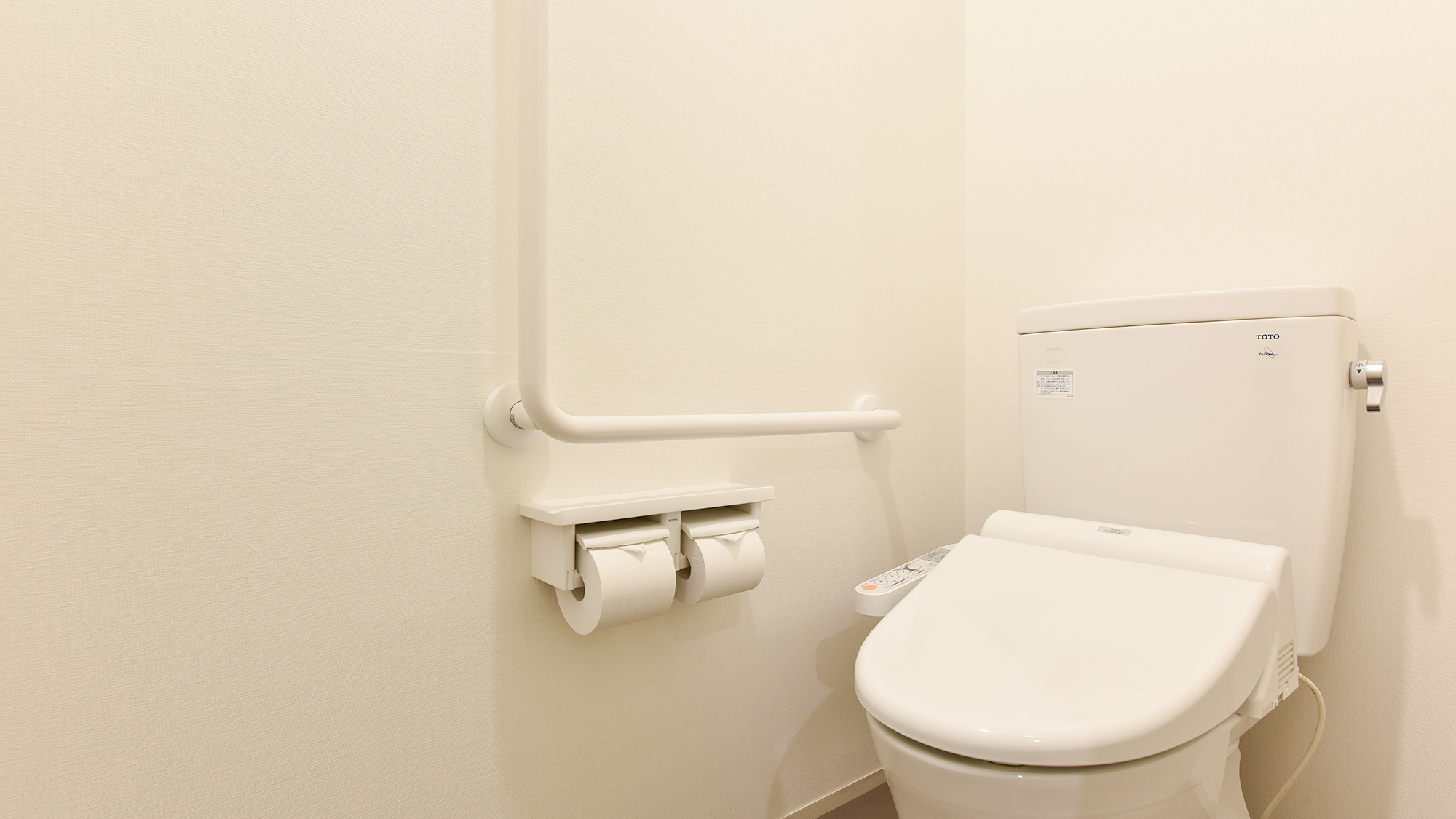 *【客室一例：和室7.5畳】全客室ウォシュレット付トイレ完備。