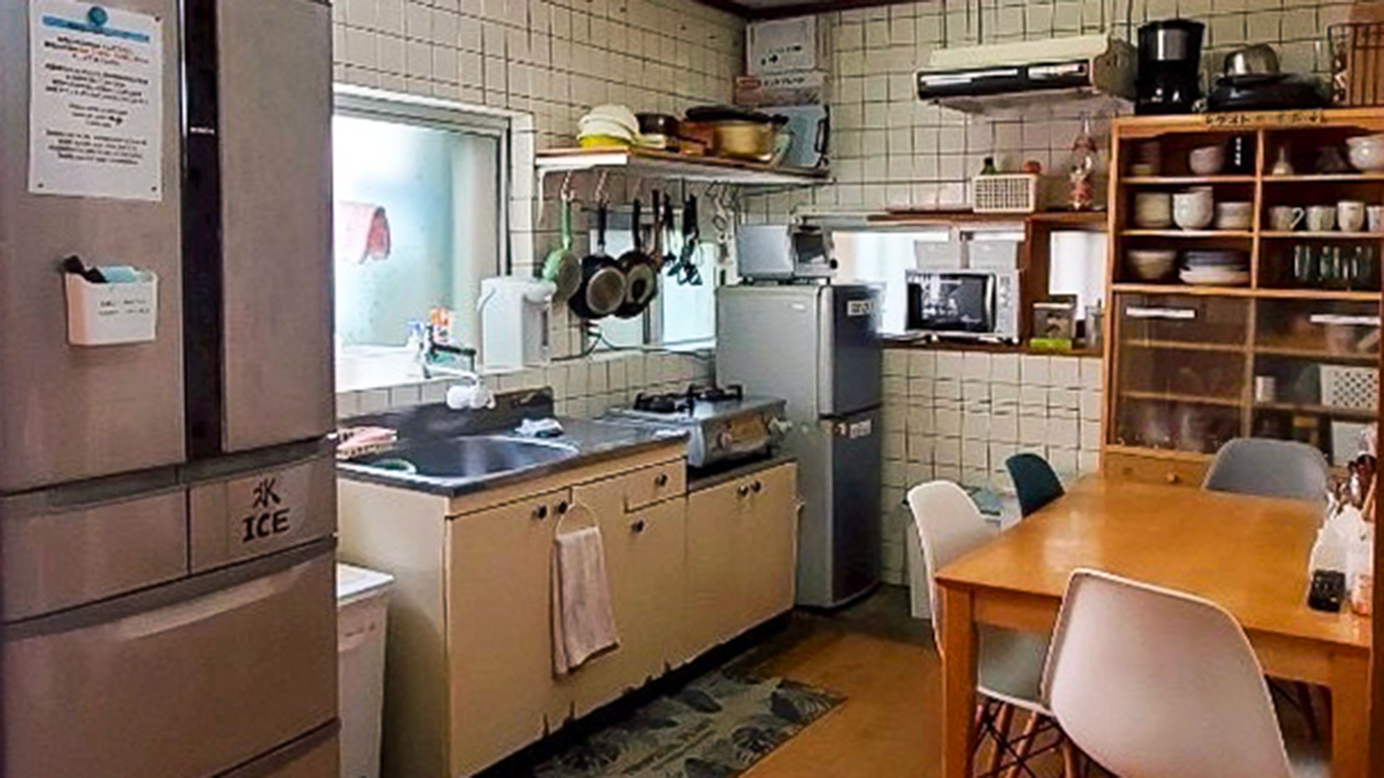 ・【共用キッチン】自炊も安心！充実キッチン完備