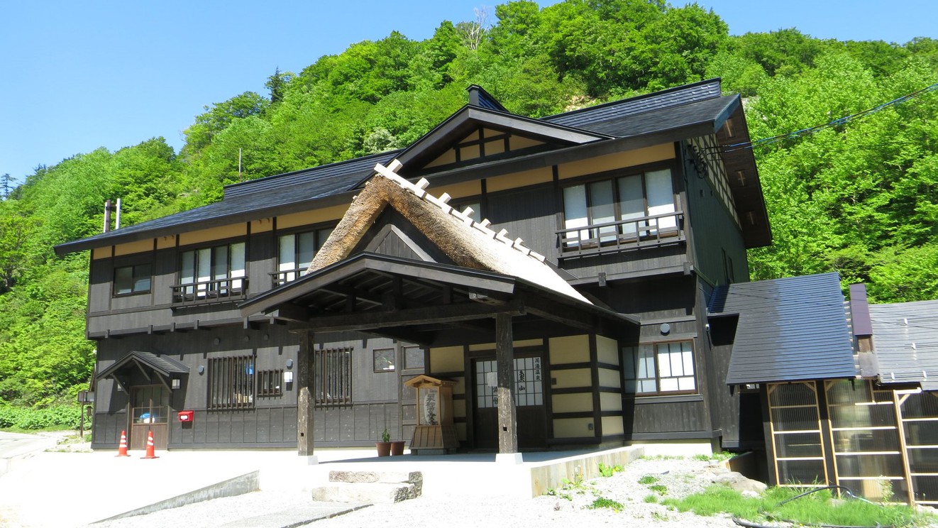 源泉異なる3つの泥湯！秘境の静けさと秋田のごっつぉプラン