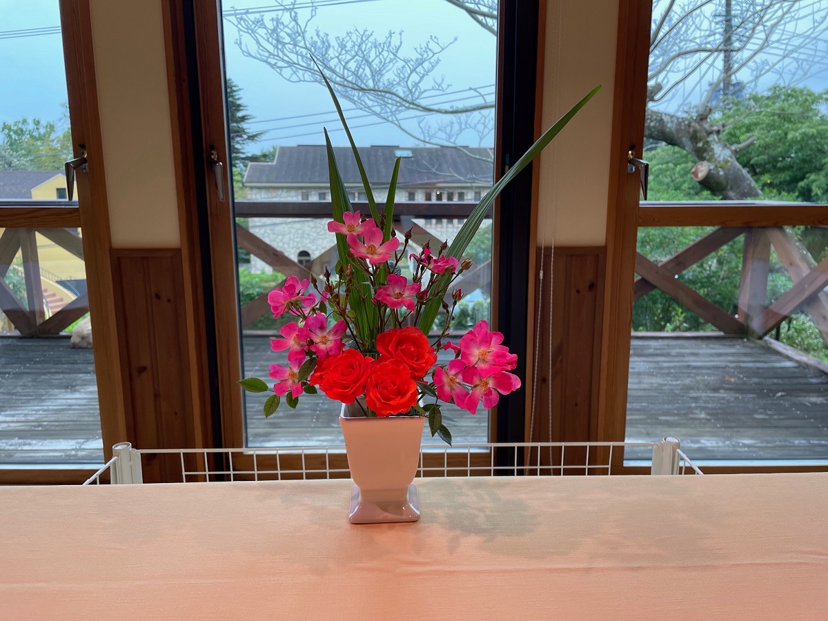 バラのフラワーアレンジ