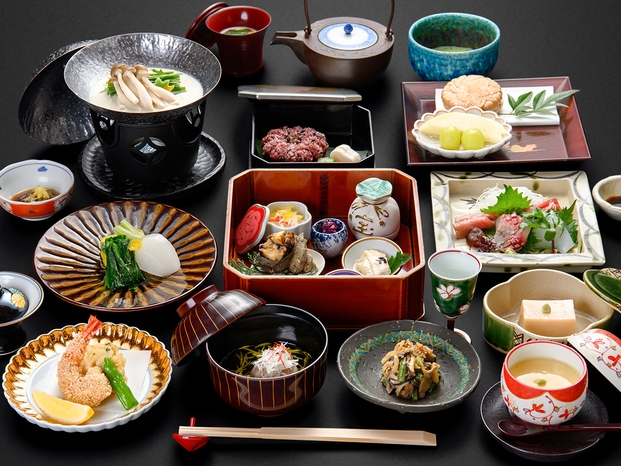 【お料理グレードアップ】お料理を2品多くご提供◇心ゆくまでいただく京風茶懐石◇