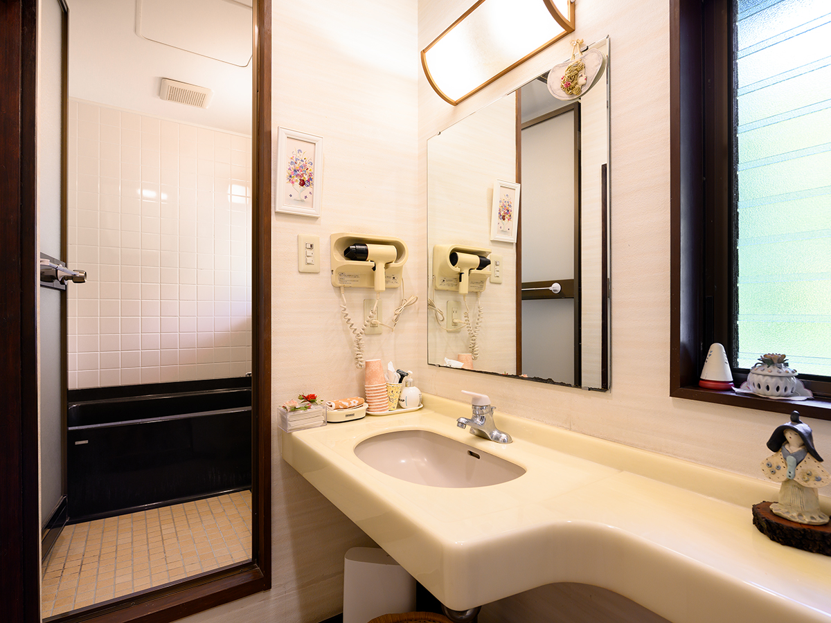 *【和室】洗面台／使い勝手の良い洗面スペースで快適な身支度を。