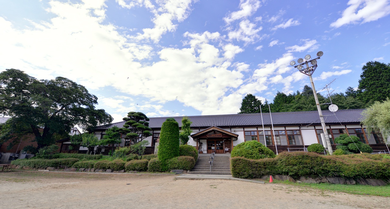【館内利用可能！お得なクーポン付き！】ファミリー利用歓迎、家族で楽しむ三代校舎＜和夕食/２食付＞