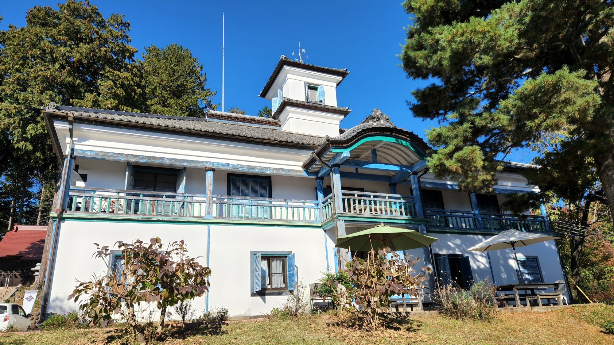 *明治8年建設｜日本最古級の洋風木造校舎を見学（入場券＆カフェ券付き）