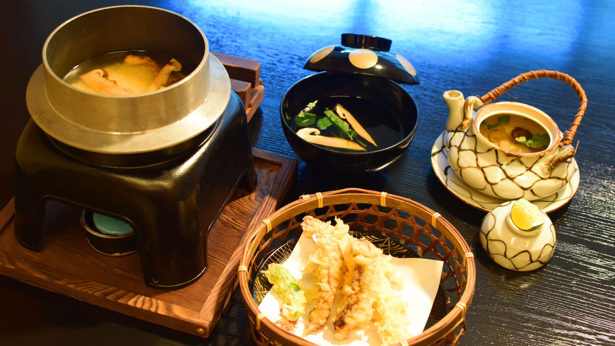 【季節会席 -秋-◇松茸会席】芳醇な薫りが魅力の松茸を堪能！秋の味覚を満喫する人気コース