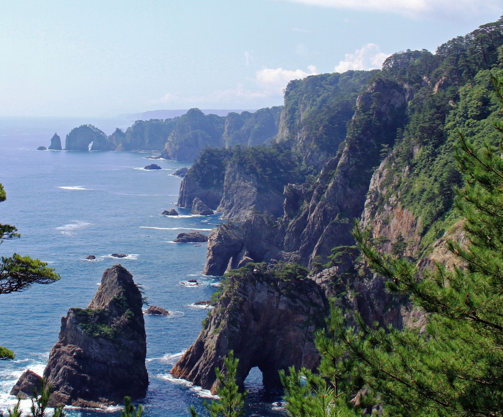 まさに息を呑む海のアルプス　『北山崎』