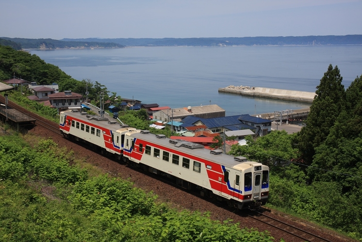 あまちゃんの舞台『袖が浜』を行く、三陸鉄道リアス線（堀内駅）