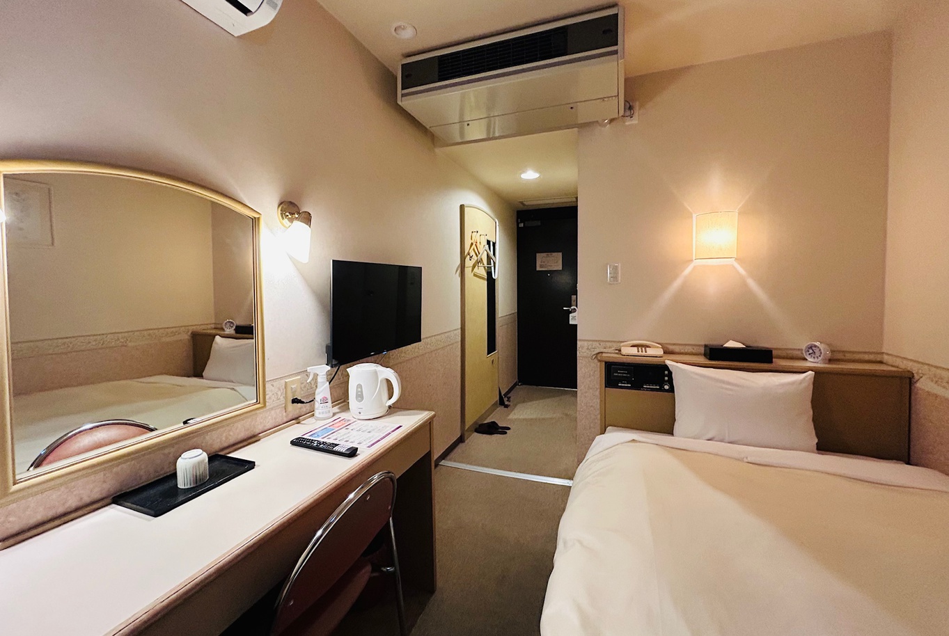 シングル・セミダブル