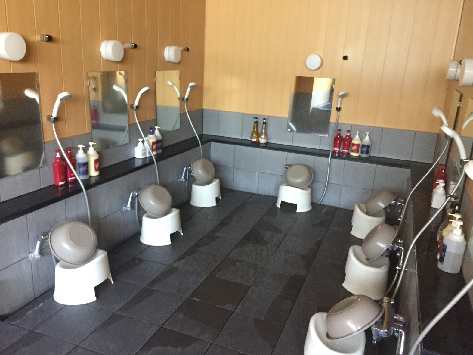 【さき楽２８】２８日前までの早期予約が断然お得！サウナ付き大浴場あり！【素泊り】