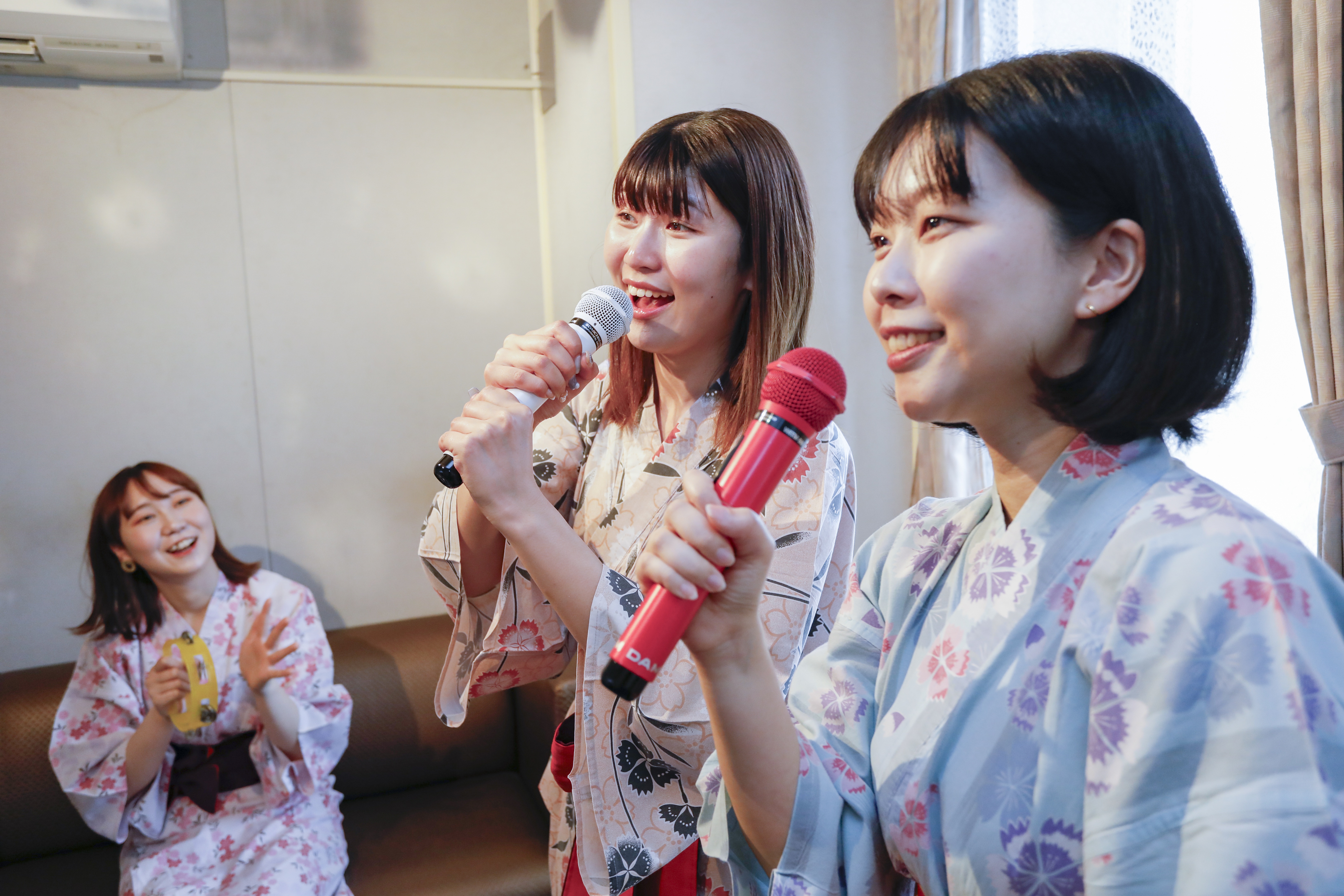 15時から23時まで　30分無料