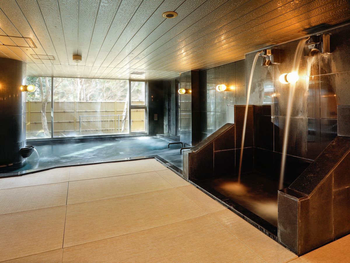 大浴場　打たせ湯