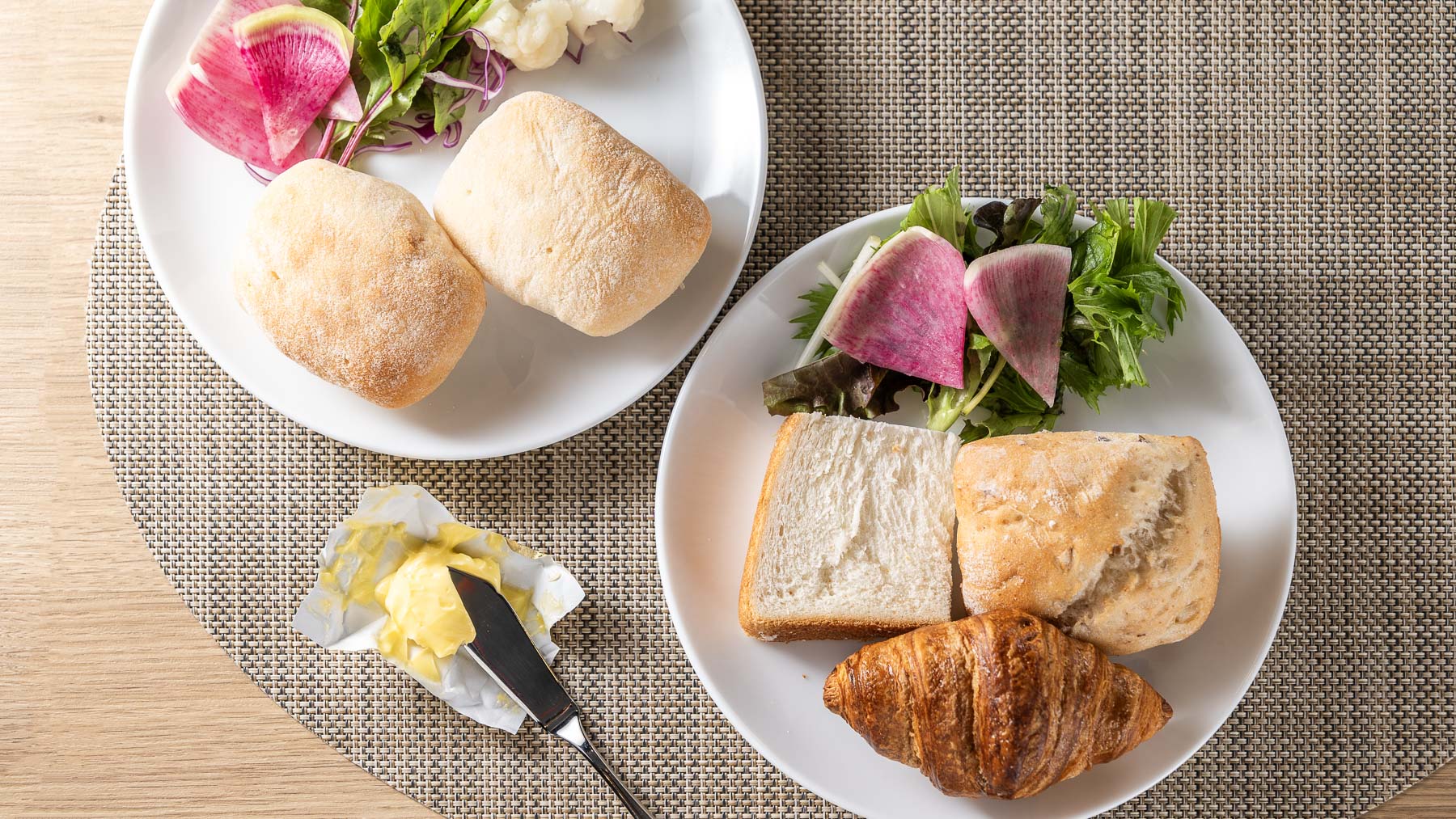 有機素材の無添加パン【BIOロール】他、様々なパンをご用意♪