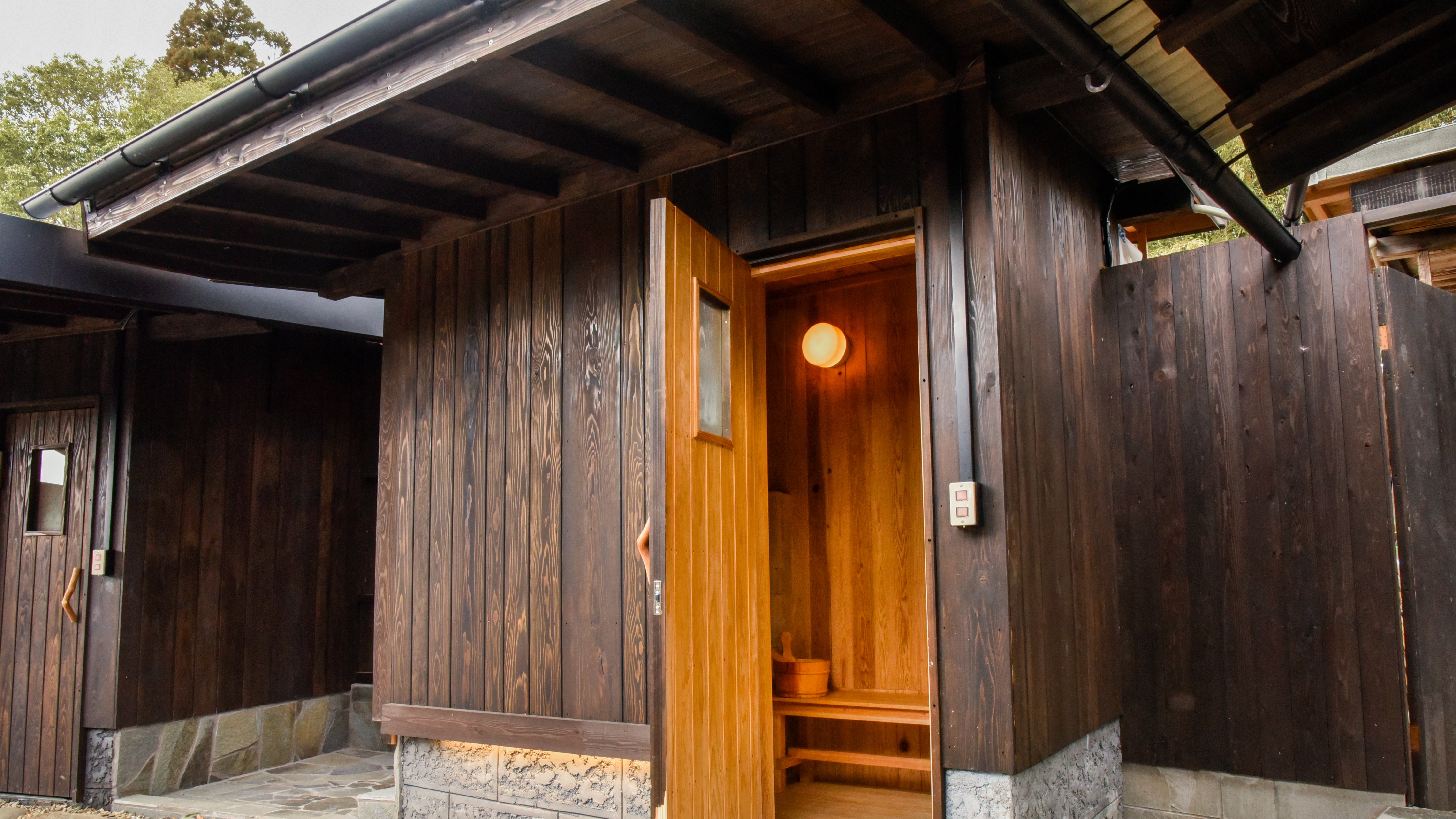 【りんどう】-サウナ＆岩盤浴-