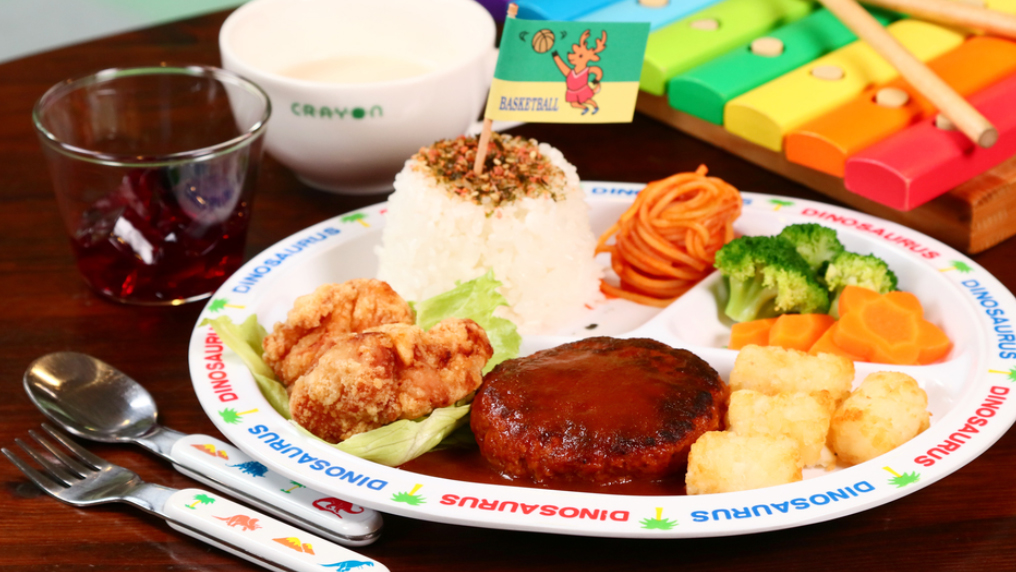 手作りハンバーグメインのお子様プレート。