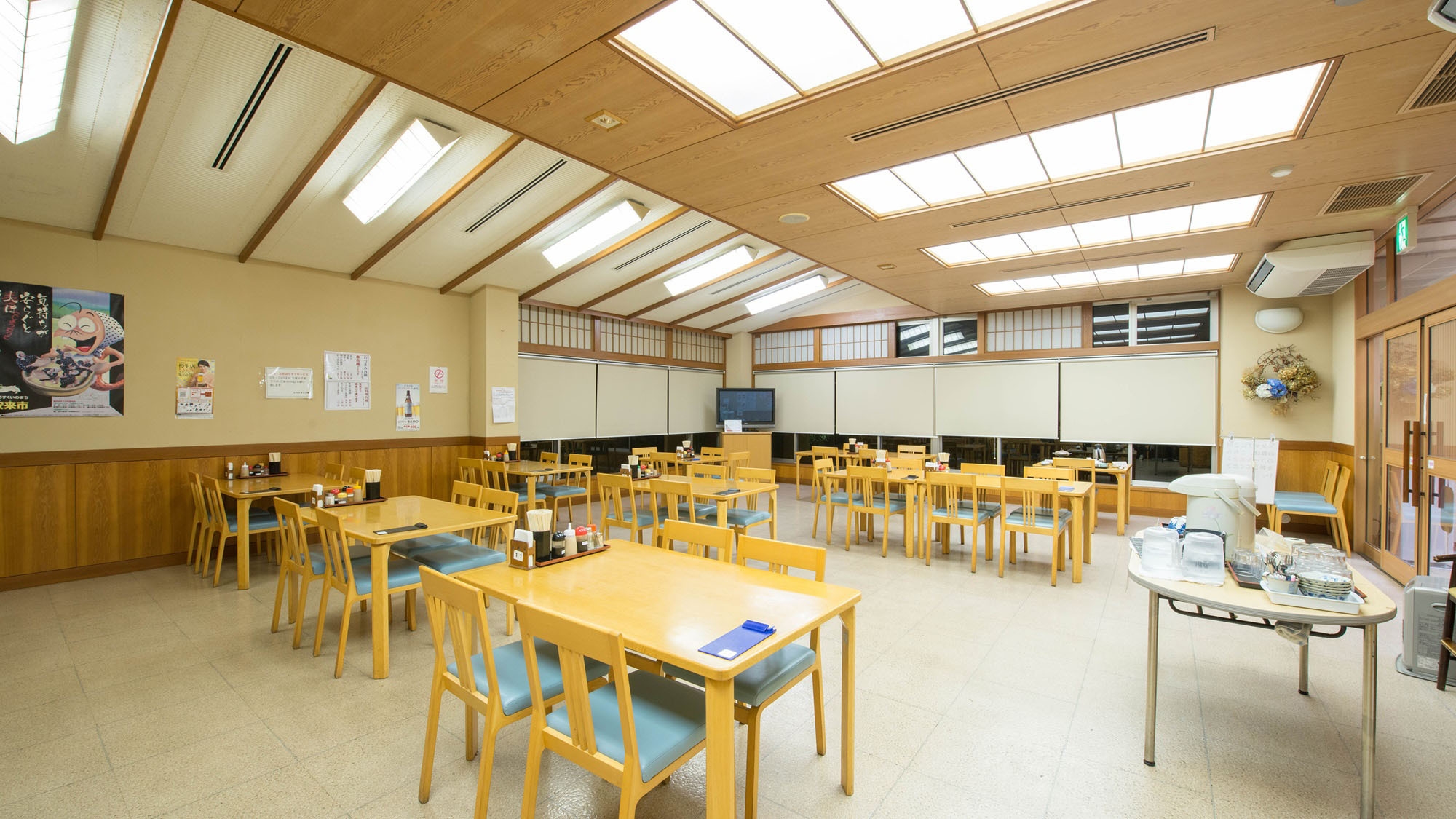 【レストラン2食付】定食やうどんなどお好きなメニューをどうぞ！レストラン券＆ワンドリンク付きプラン