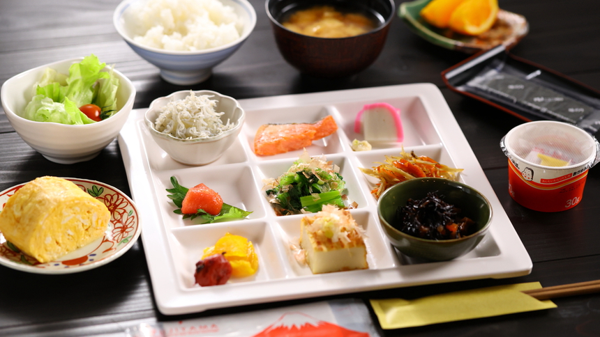 【朝食付】富士山と精進湖の絶景と自家栽培野菜の朝食で心地よい一日のはじまりを