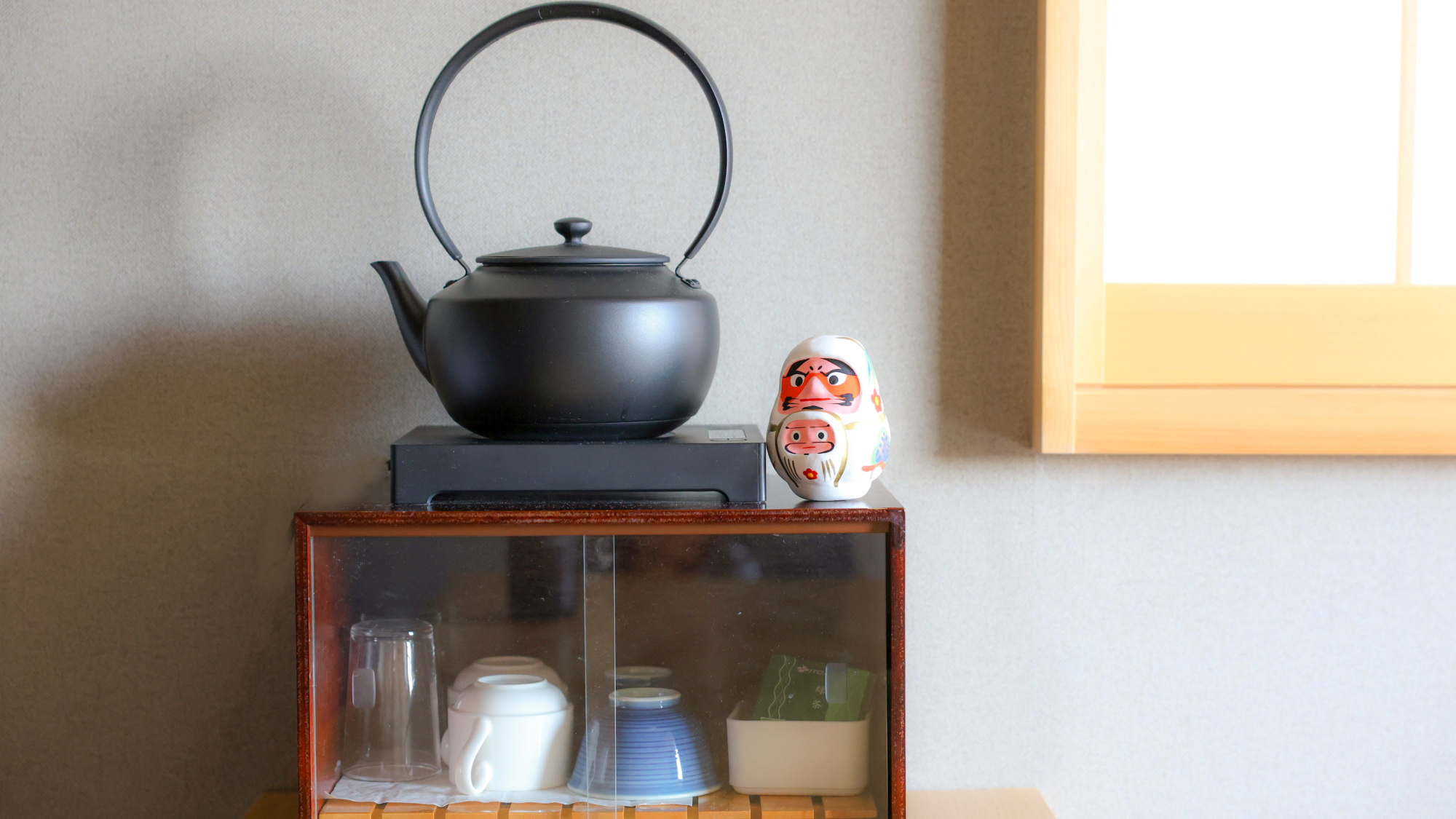 雄大な富士山を望みつつ、ゆったりとお茶を楽しむひとときをお過ごしください。