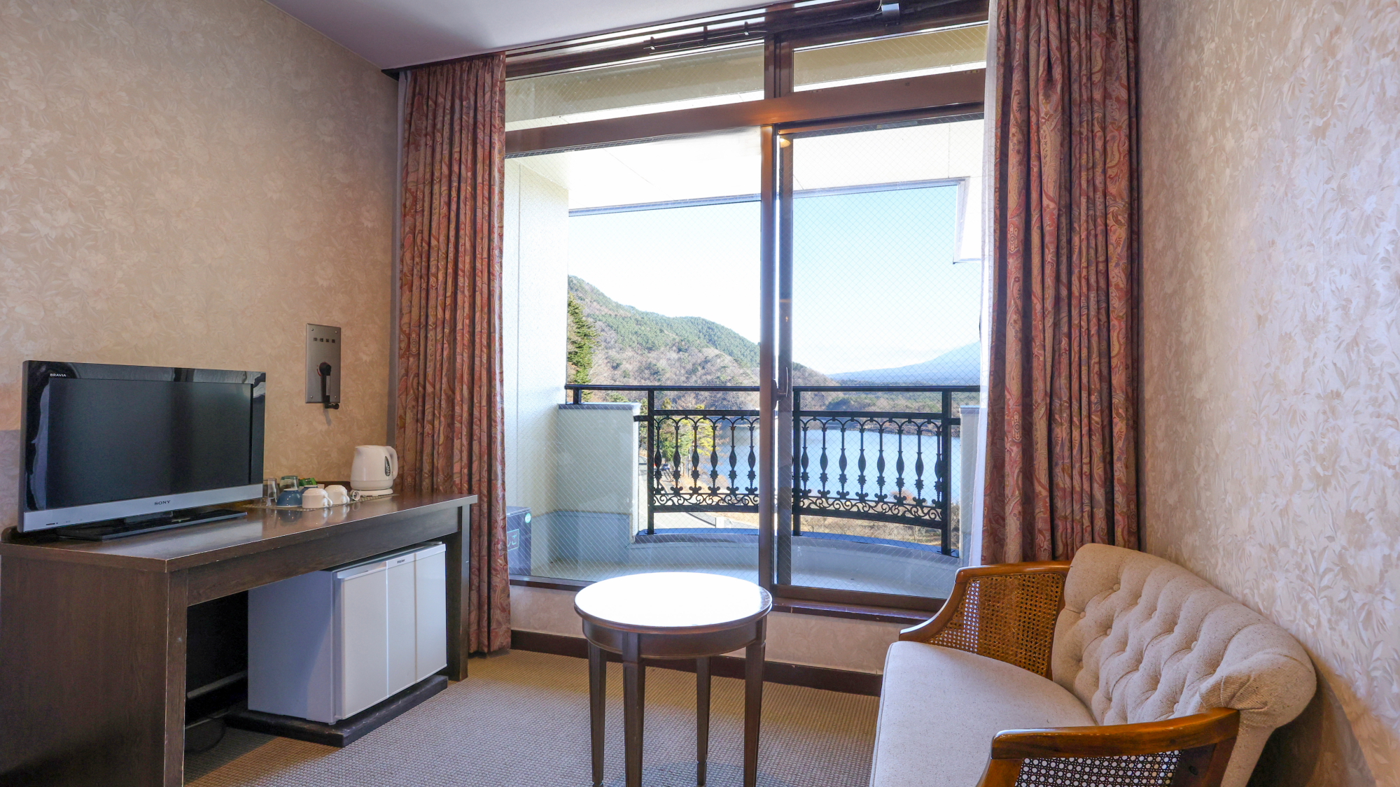 【洋室ツイン】16平米