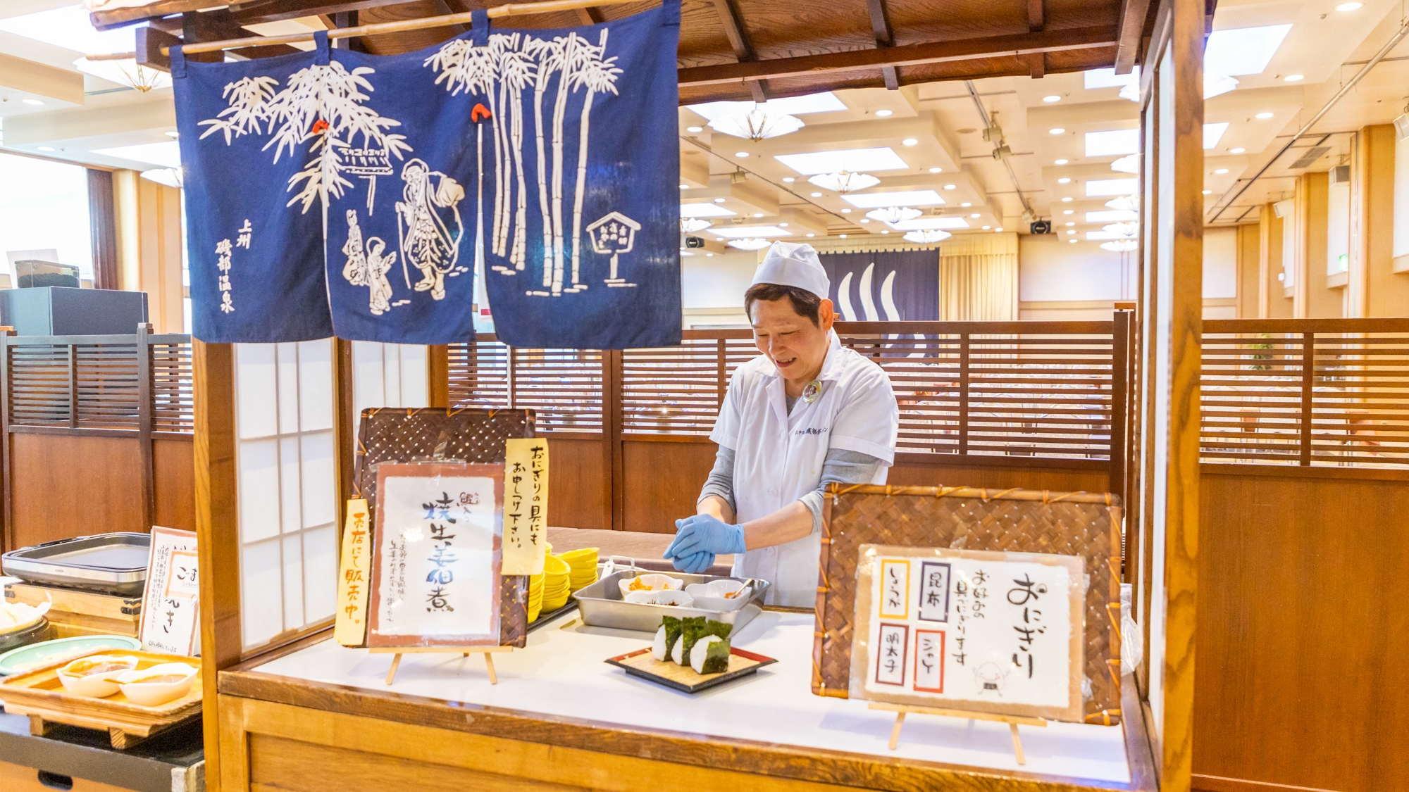 磯部ガーデン　朝食バイキング