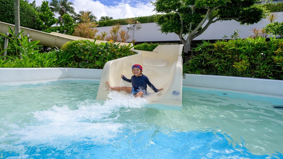 家族旅行応援 【夏休み/3名以上】＼小学生は大人の半額／思い出作ろうモントレステイ／食事なし