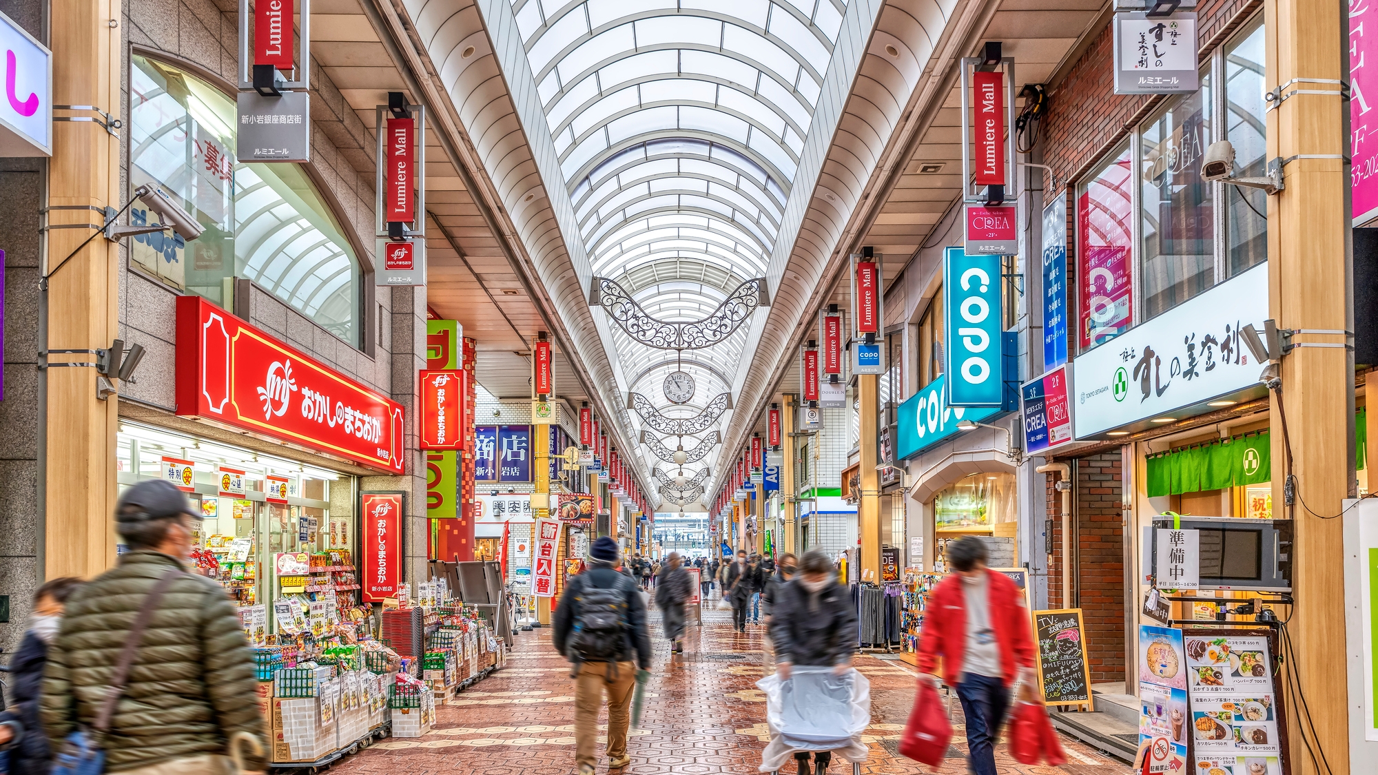 【新小岩ルミエール商店街】当館から徒歩1分