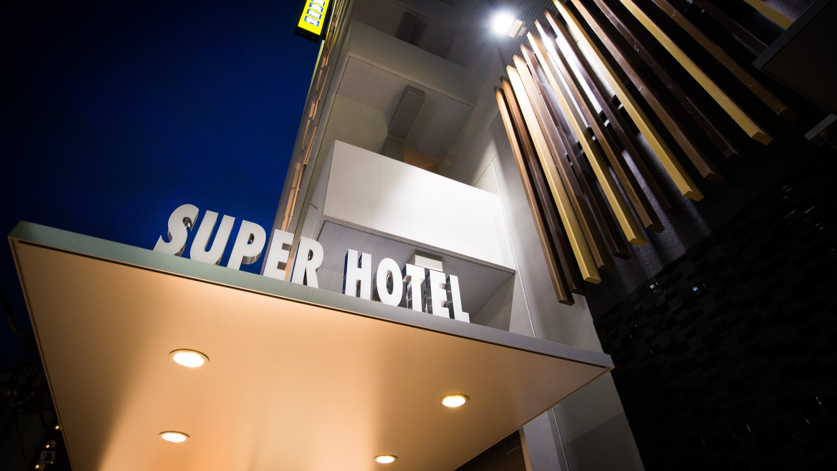 JR総武線新小岩駅から徒歩2分！ビジネス・観光に最適立地！