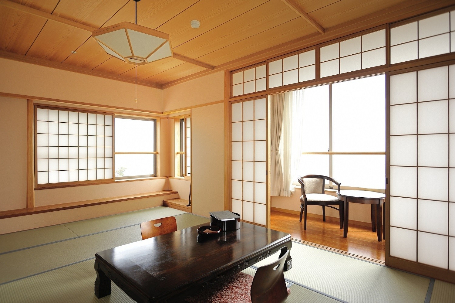 ★世界文化遺産 比叡山延暦寺で出会う「止観」のひととき【湖側特別室プラン】