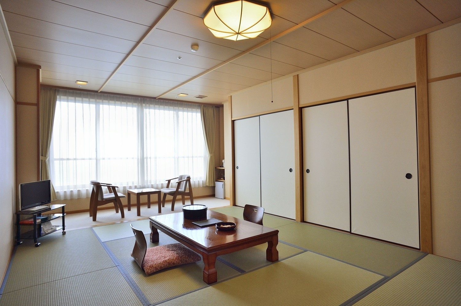 ★比叡山唯一の宿坊で延暦寺の歴史に触れる・感じる！【おまかせ和室（トイレ付）】