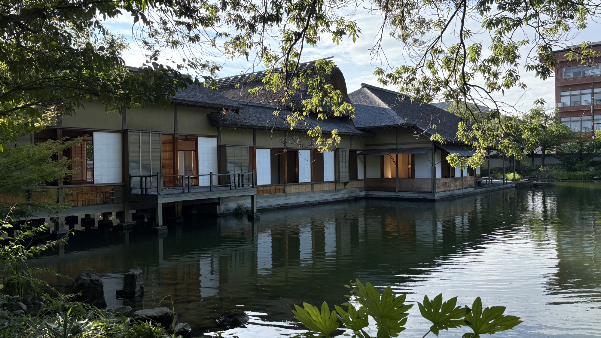 *名勝 養浩館庭園 （ようこうかん）