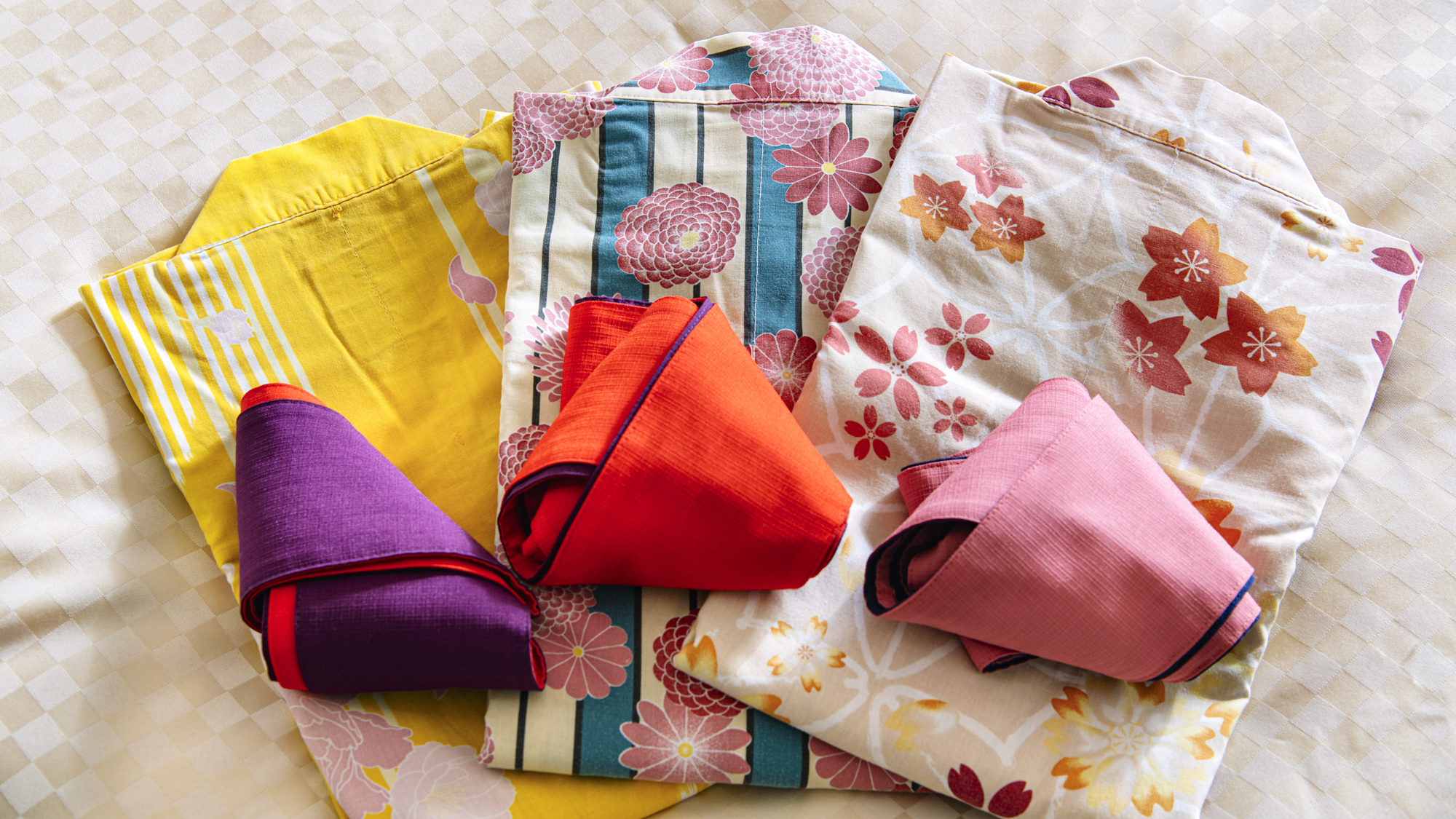 *【色浴衣】色とりどりの浴衣で旅の思い出をさらに華やかに（女性・男性・お子様用の浴衣をご用意