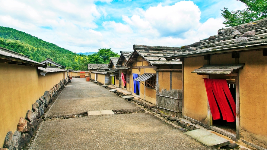 *一乗谷朝倉氏遺跡　復原町並