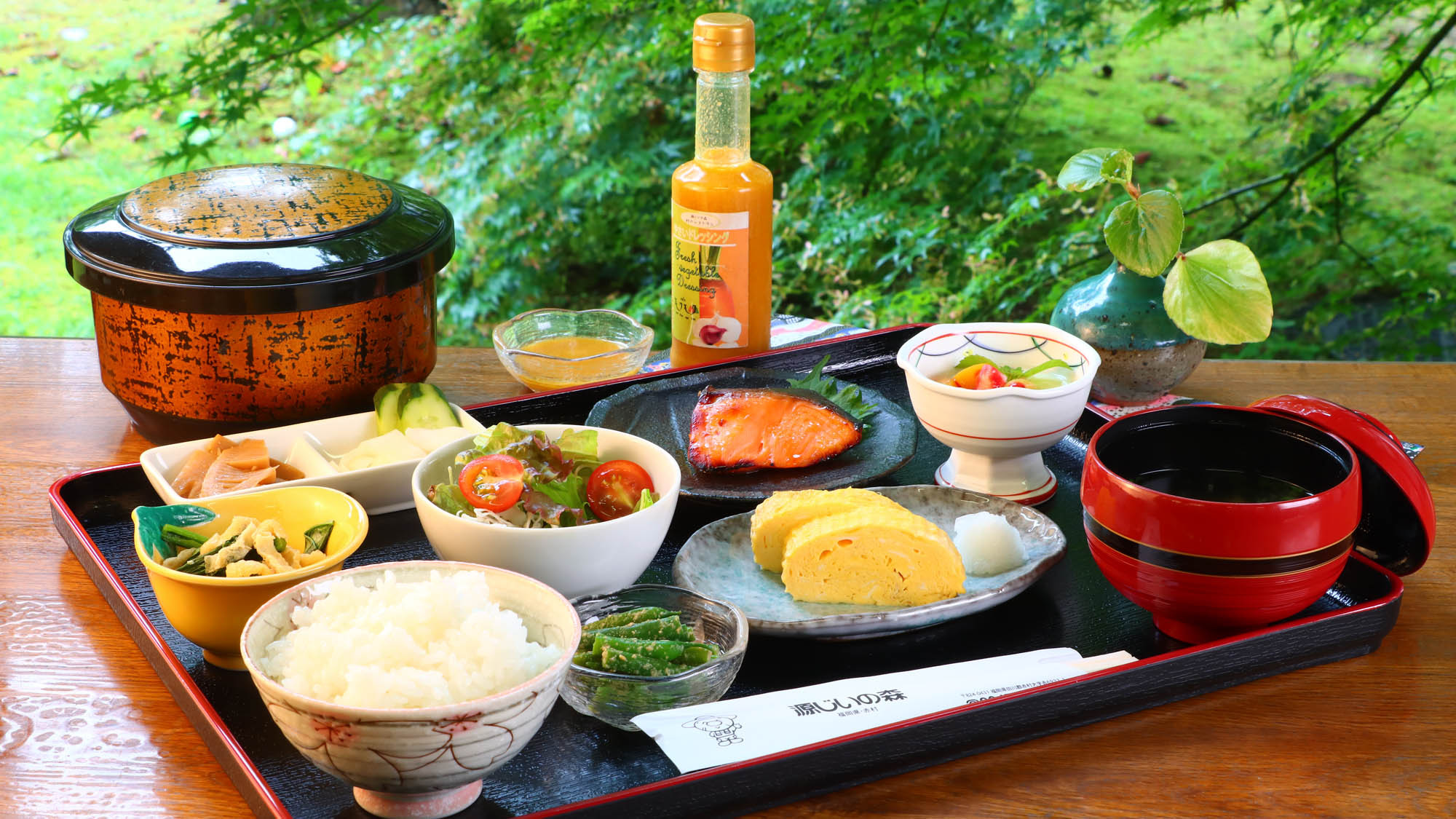 【1泊朝食】朝からしっかり栄養補給！地元産の炊きたてご飯がイチオシの健康朝食プラン