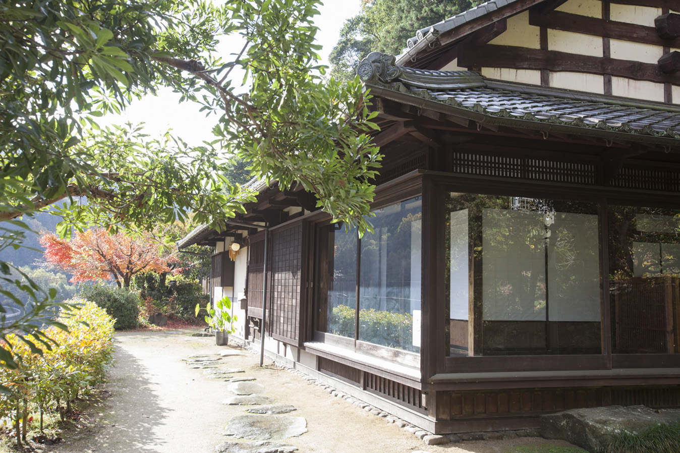 *農村古民家的な表現