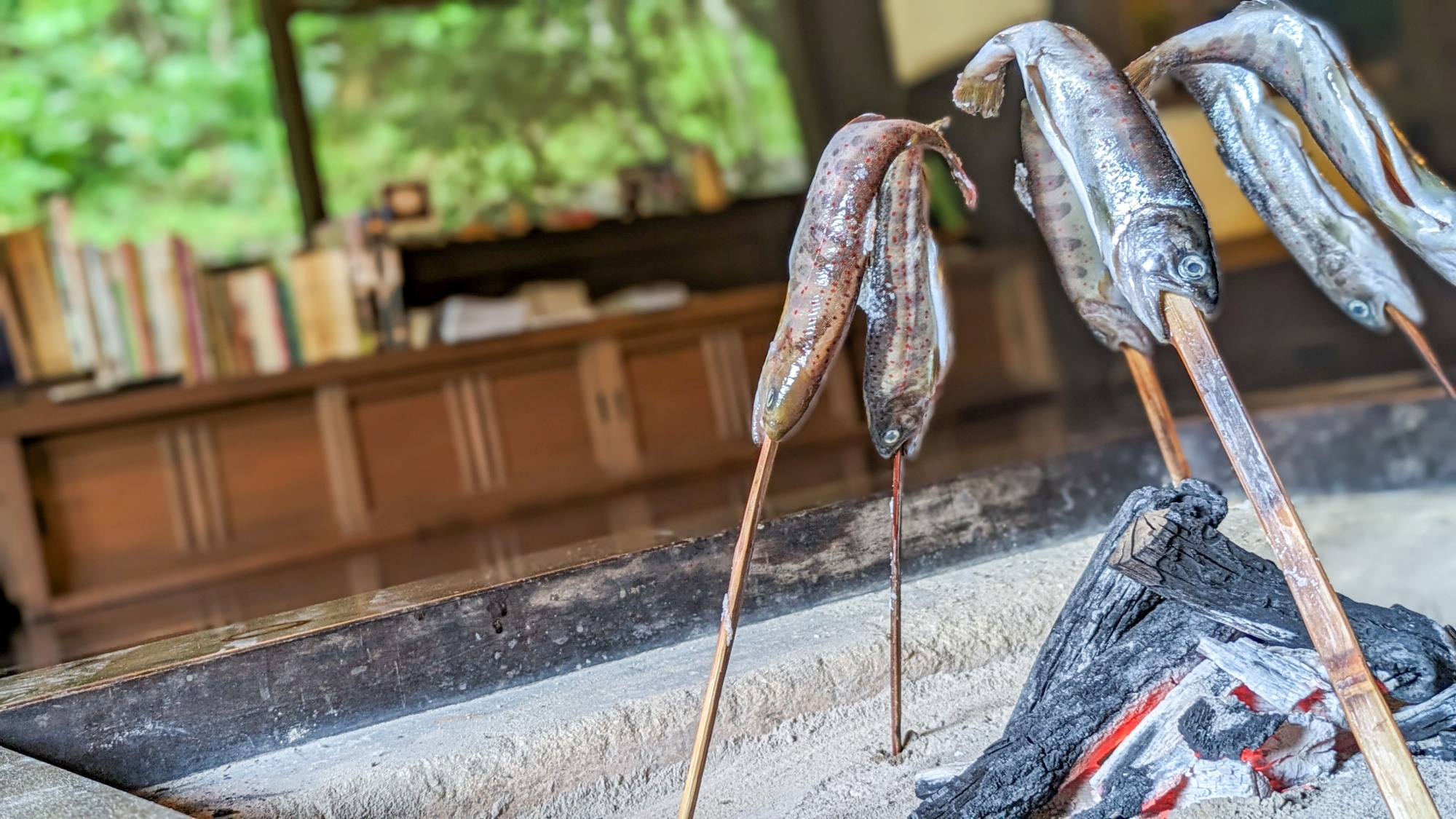 *【ご夕食一例】地元産のアメノウオ