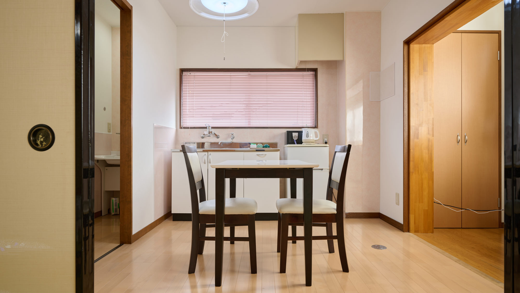 和室S/22畳■キッチン・テーブル付/バストイレセパレート