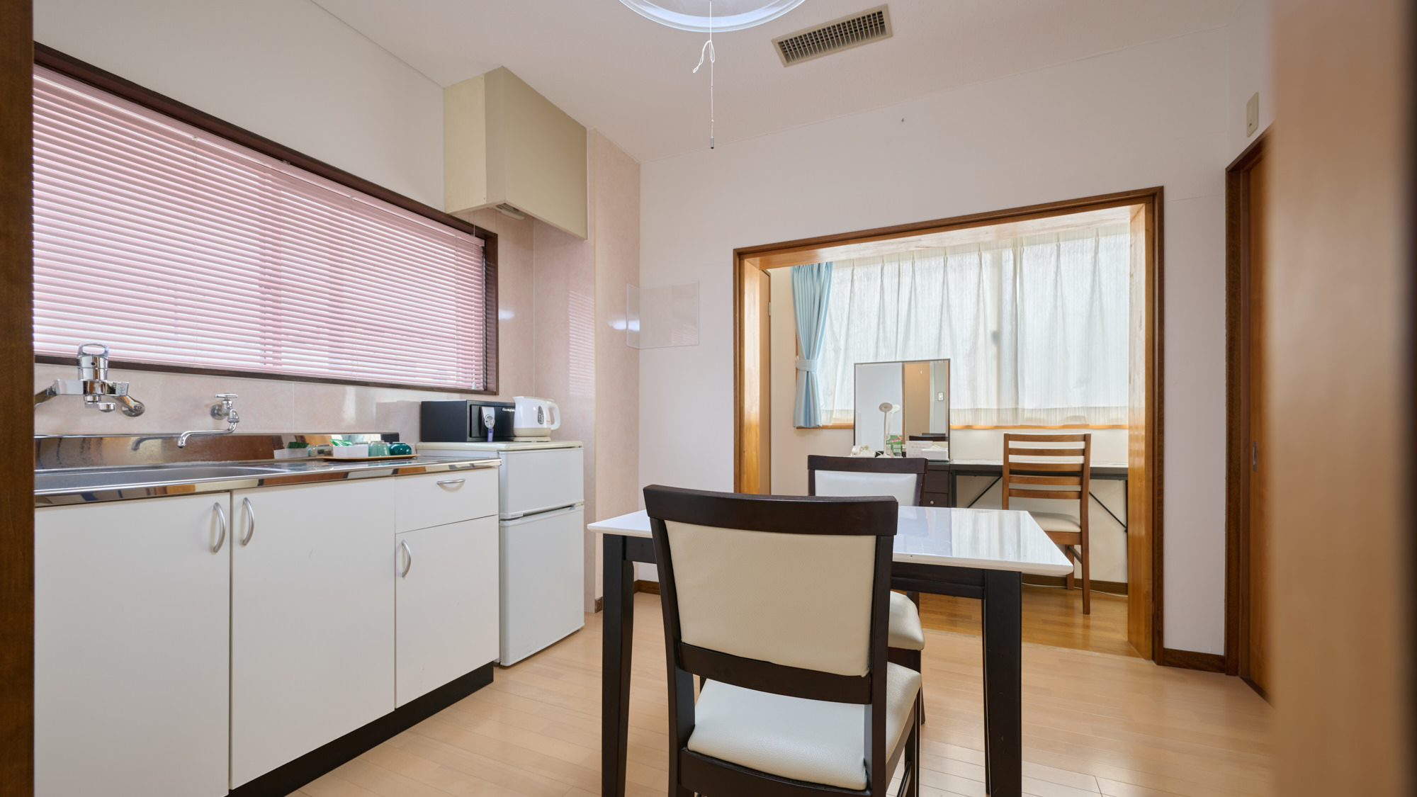 和室S/22畳■キッチン・テーブル付/バストイレセパレート