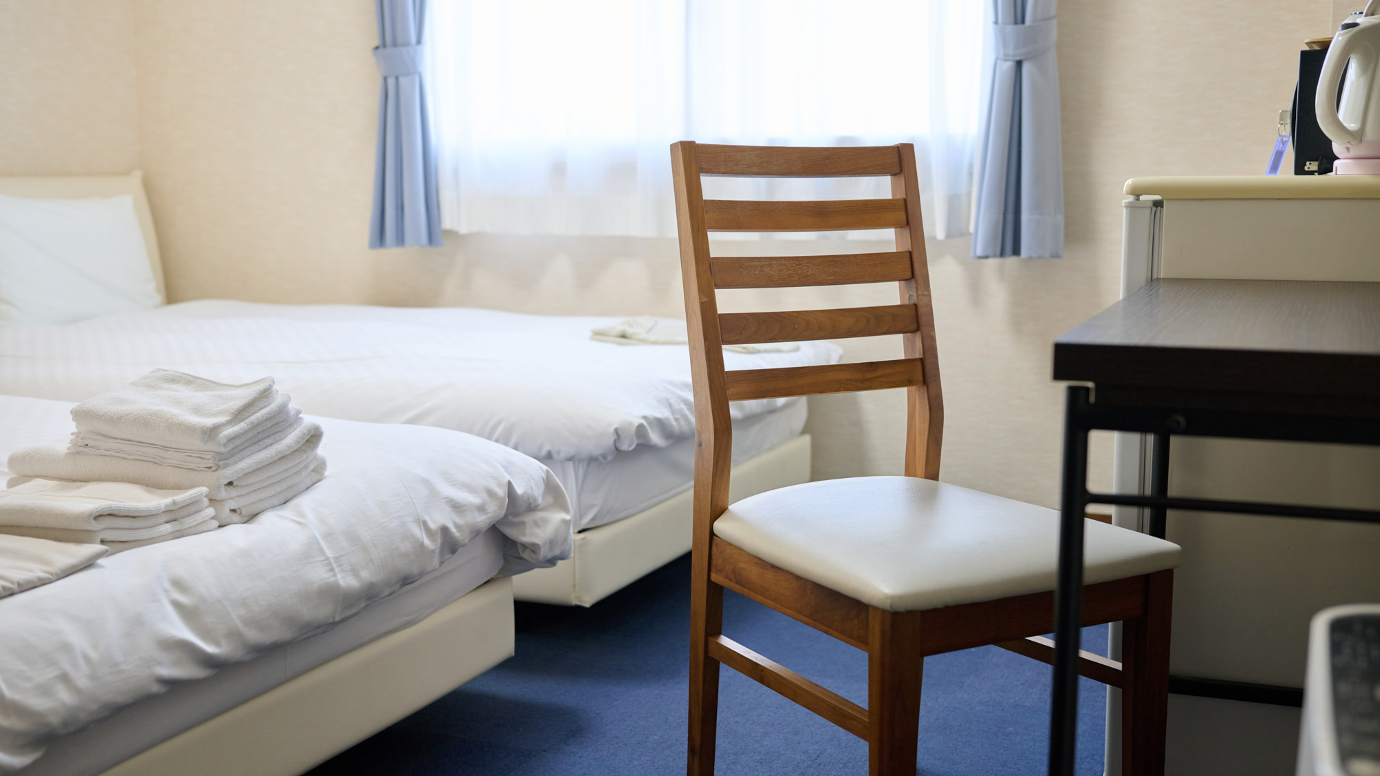 ツイン/20平米■ベッド140cm/バストイレセパレート