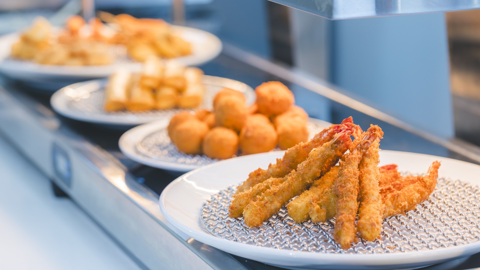 ■本館1階ｰテラスレストラン「サントロペ」-■朝食バイキング