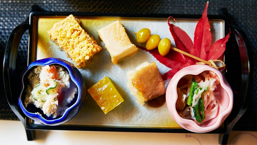 *【ご夕食一例】/季節の旬の食材を活かした大山豆腐料理を、お手軽にお楽しみいただけます