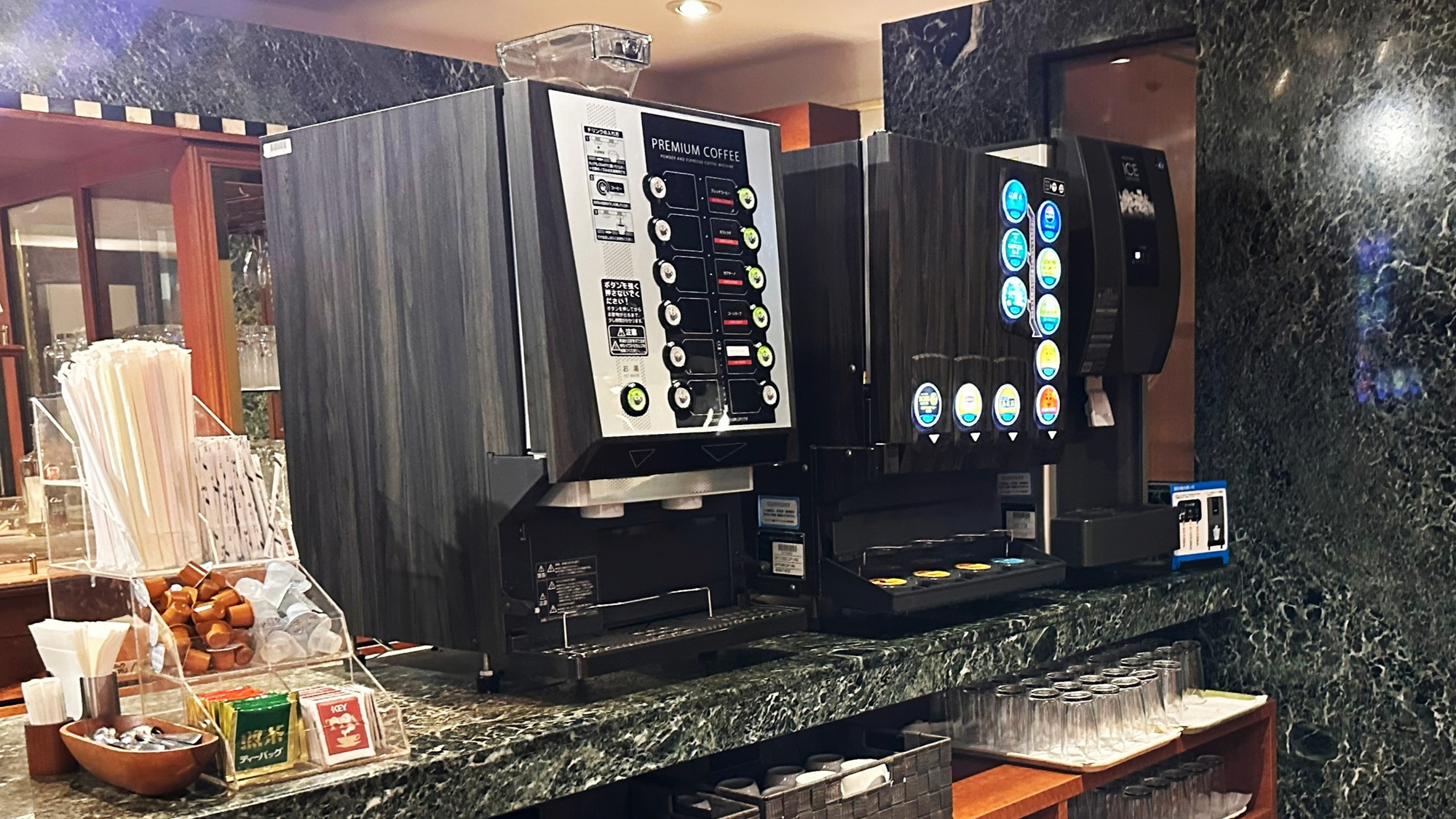 朝食バイキング