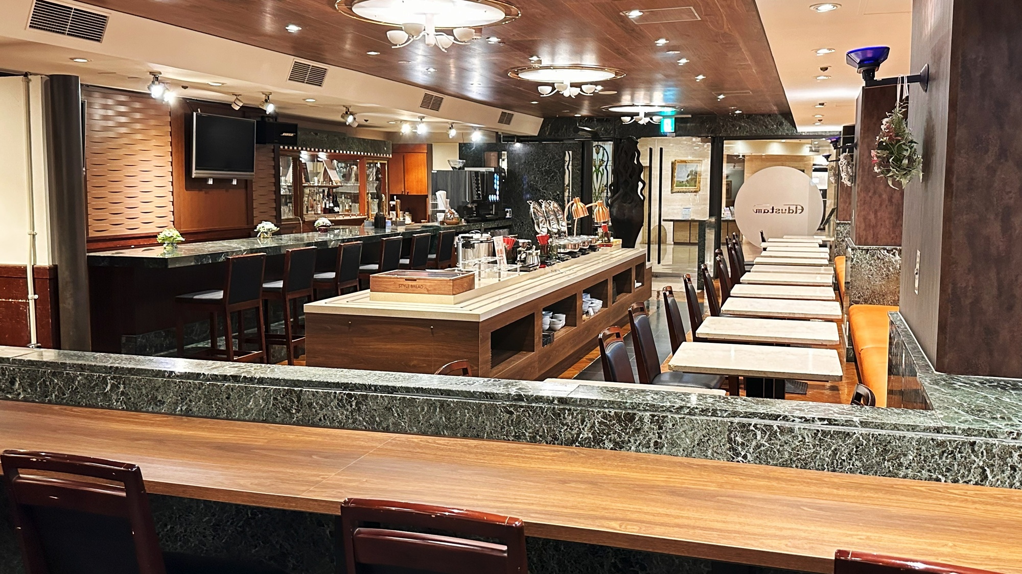 朝食バイキング