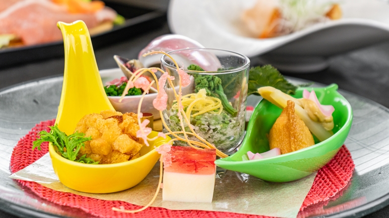 【土曜日がお得！】ポイントUPと夕食時ワンドリンク付で土曜をお得に…♪１泊２食付スタンダードプラン☆