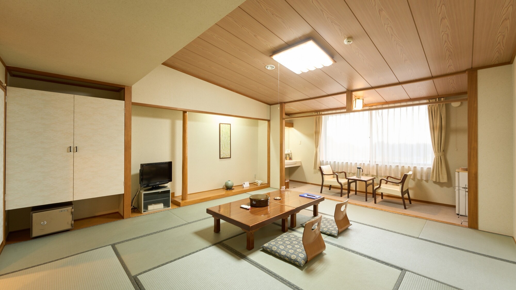 【源泉かけ流し/豊富な湯量】50代からの静養温泉/量ひかえめ御膳