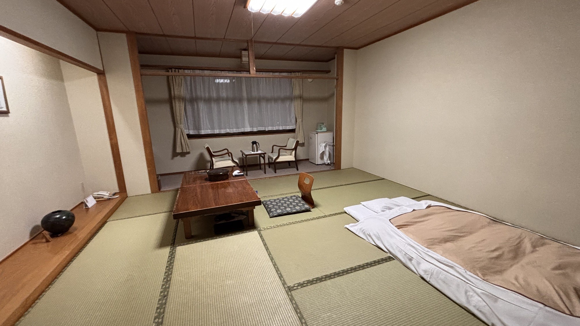 静寂に寄り添う、和の趣あふれる空間