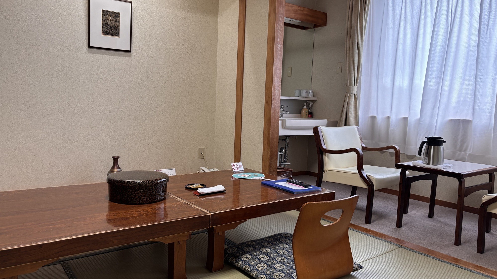 自然に溶け込むように過ごせる、和みの空間