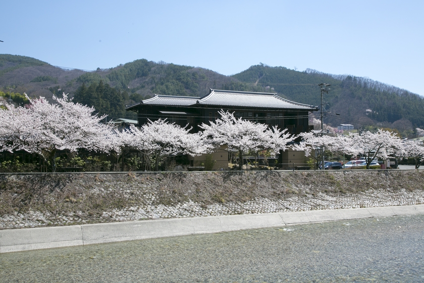 【春季限定2階客室】桜望楼 花景の間【華賓会席】2食付き