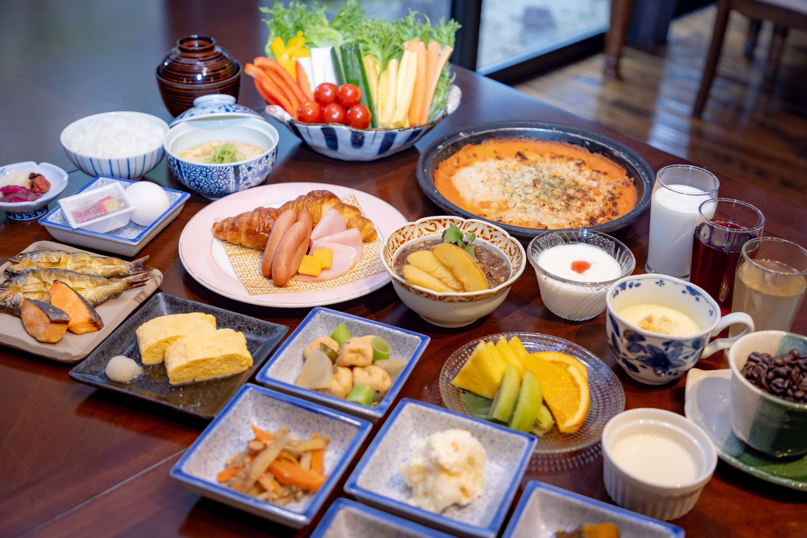 【朝食付】美肌の温泉 大正浪漫香る 古民家風の棲で味わう 朝食プラン