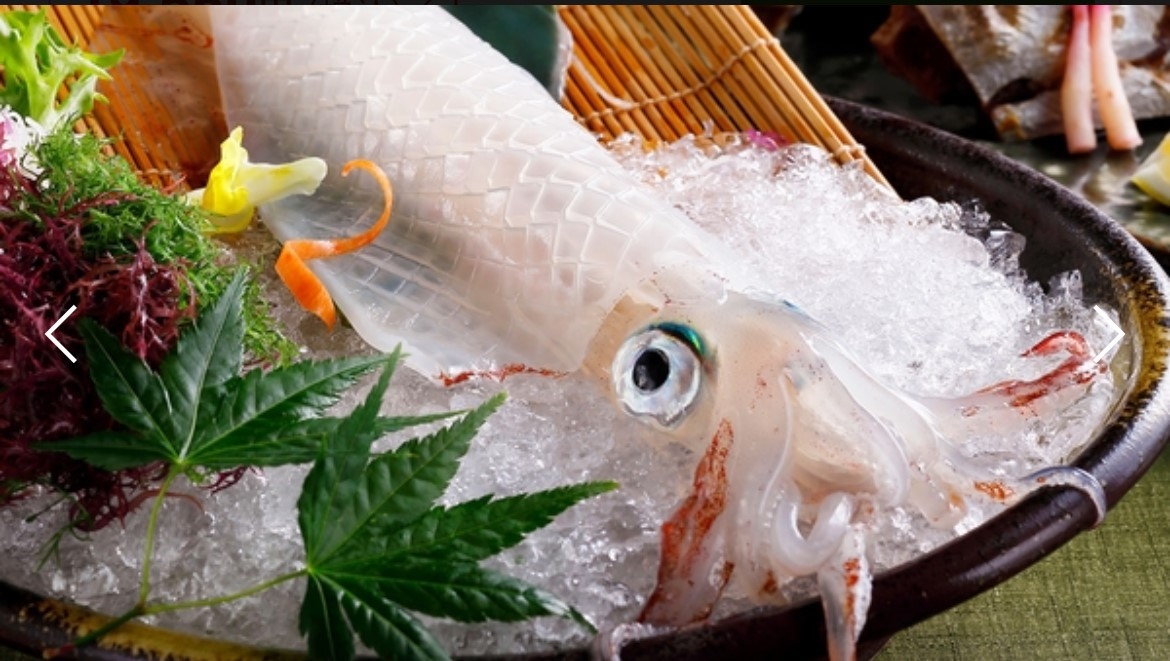 活イカ姿盛付プチ旬香会席！ 但馬牛ステーキ！12品以上の豪華和朝食・鮑陶板焼