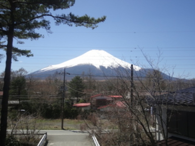 客室から見える富士山です
