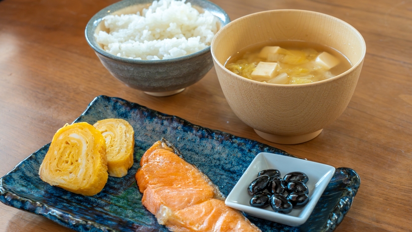 【朝食付】明るくおしゃれなダイニングで美味しい朝食を♪